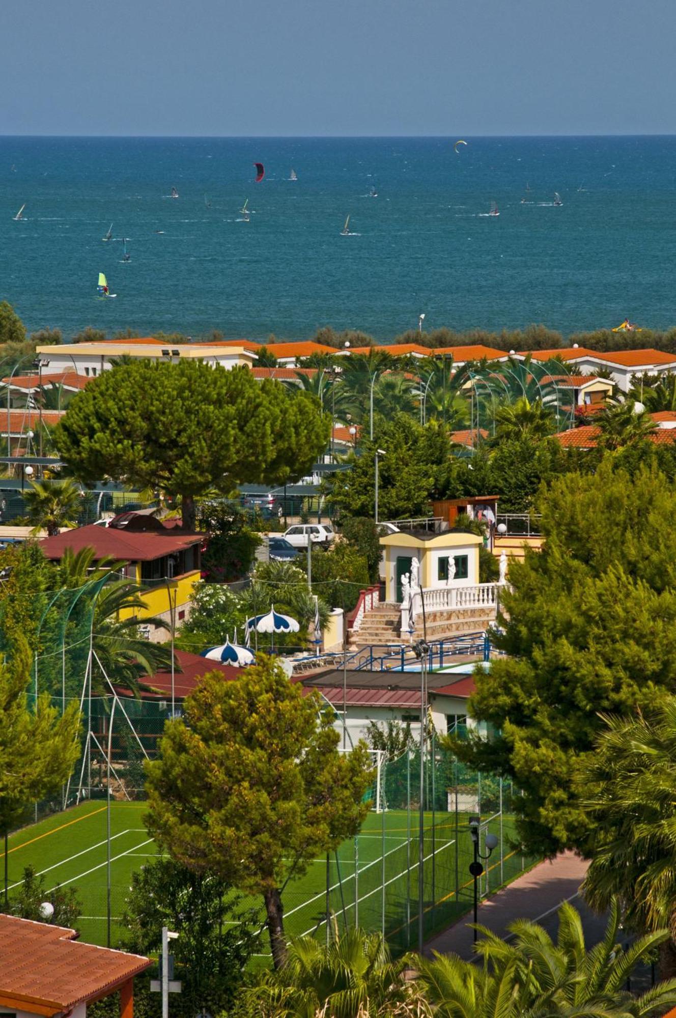 Green Park Village Вьесте Экстерьер фото